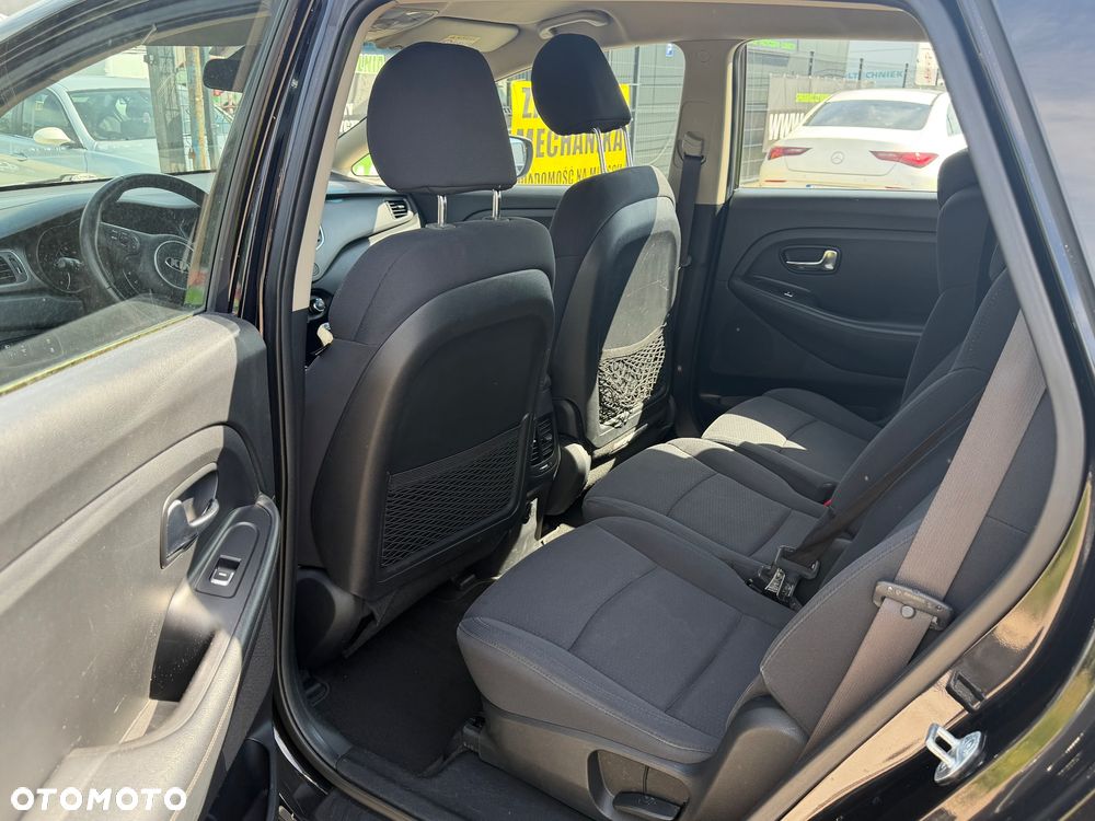 Kia Carens 1.6 GDI Edition 7 - 11