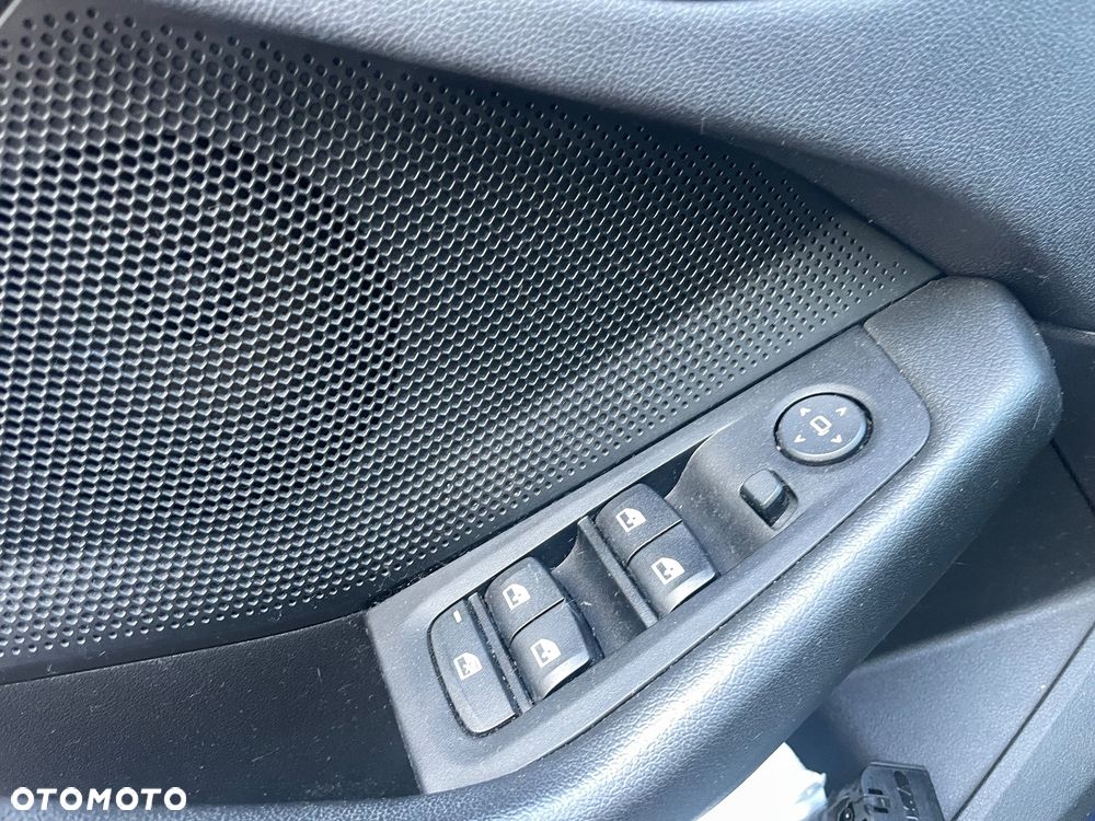 BMW Seria 1 118i Advantage - 2