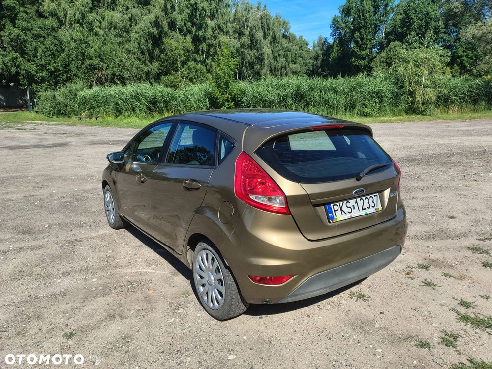 Ford Fiesta 1.25 Gold X EU5 - 4