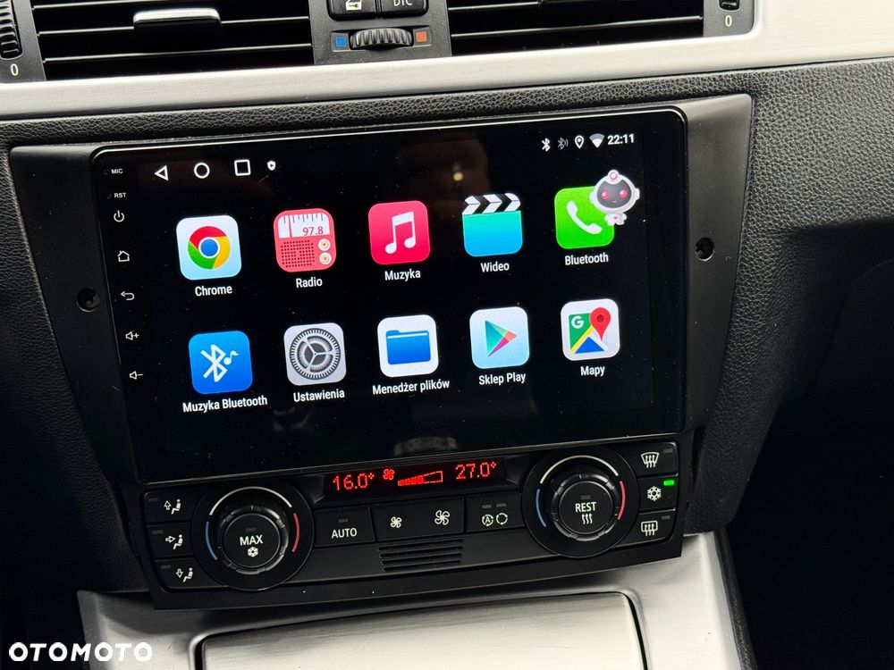 BMW Seria 3 320i - 27