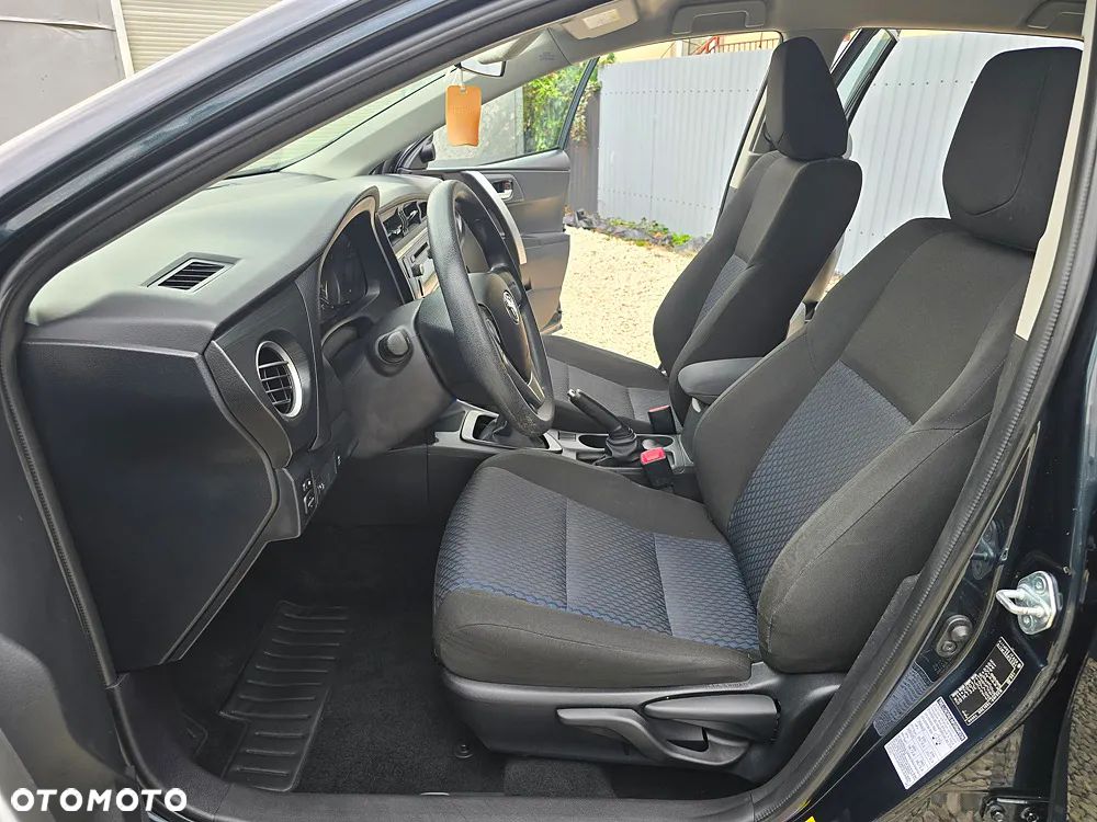 Toyota Auris 1.33 Dual-VVT-i Comfort - 15