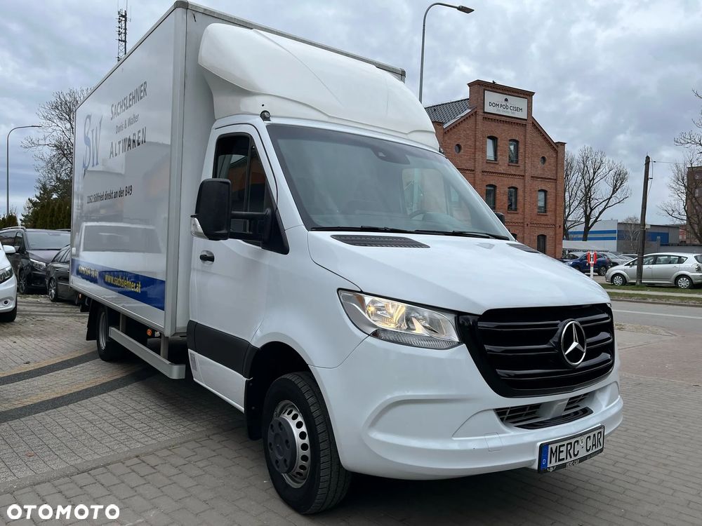 Mercedes-Benz Sprinter 516 - 4