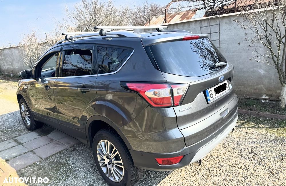 Ford Kuga 2.0 TDCi 4WD Powershift Titanium - 8