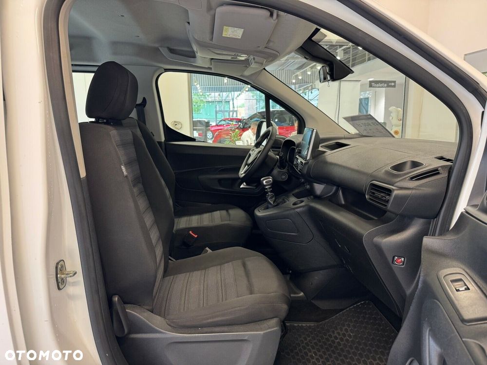 Opel Combo - 11
