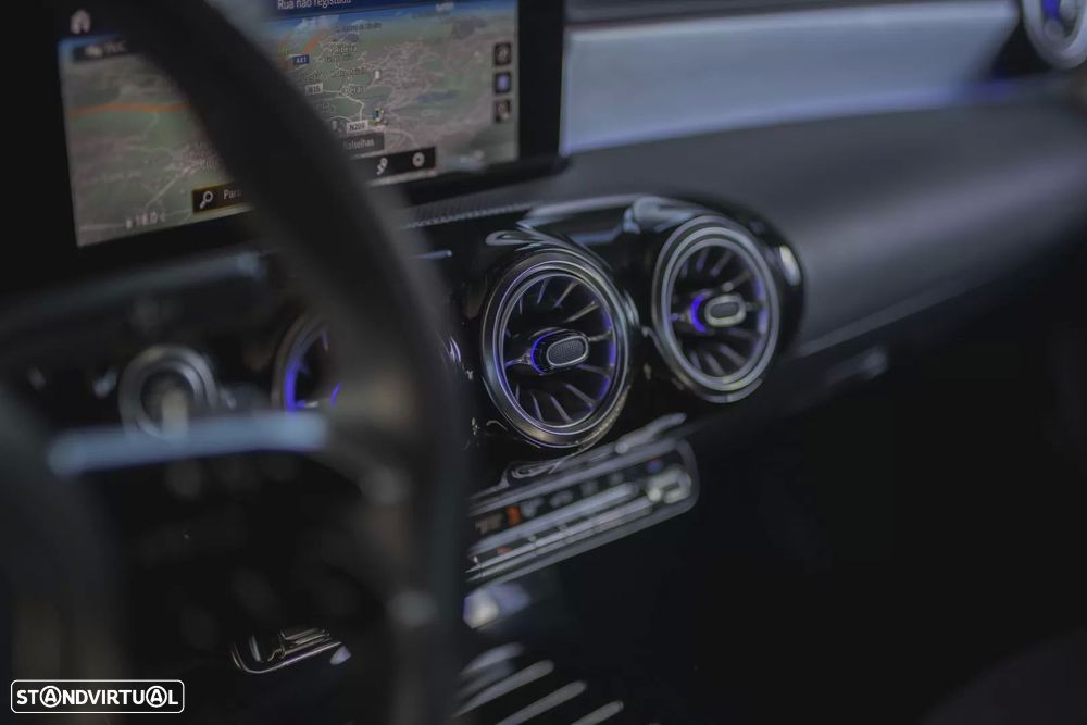 Mercedes-Benz CLA 250 e - 19