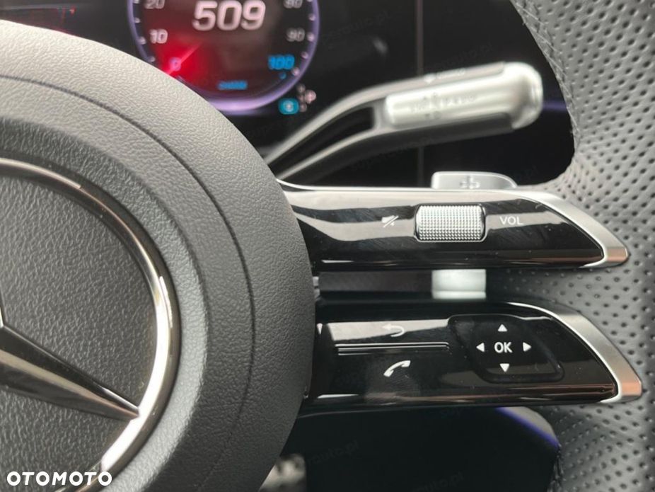 Mercedes-Benz GLC - 13