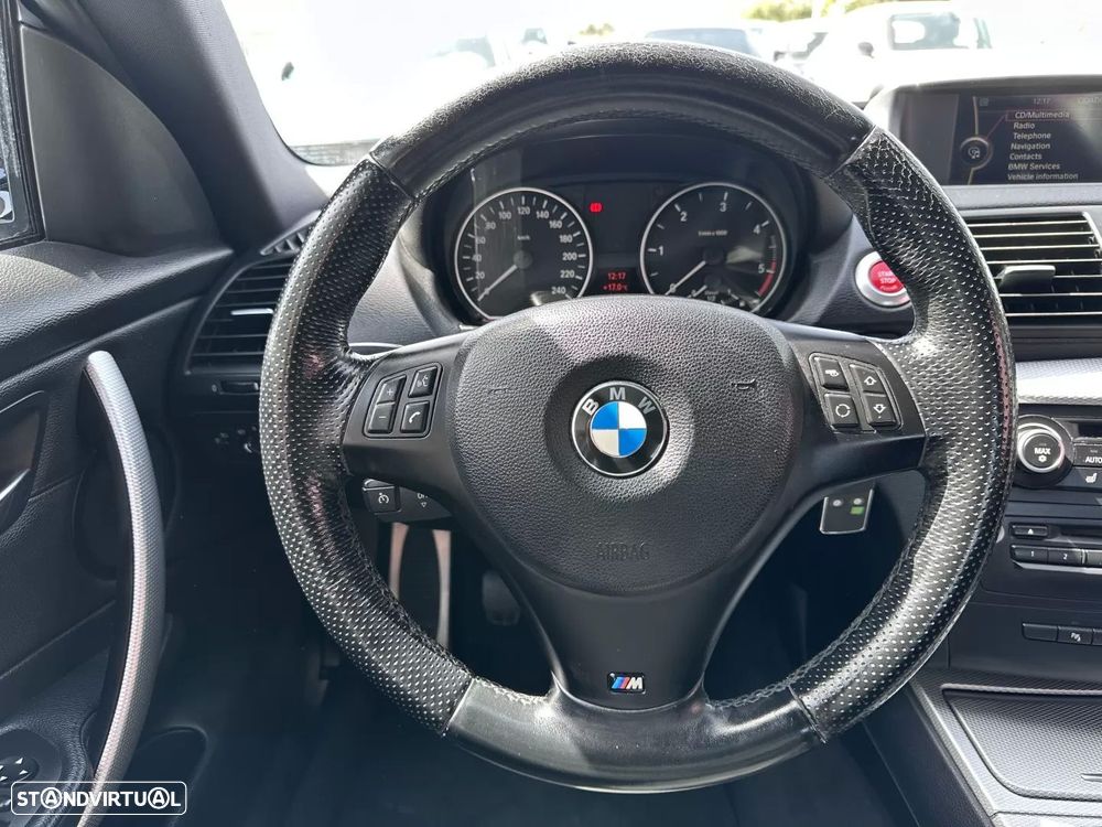 BMW 120 d Limited Edition Lifestyle c/ M Sport Pack - 26