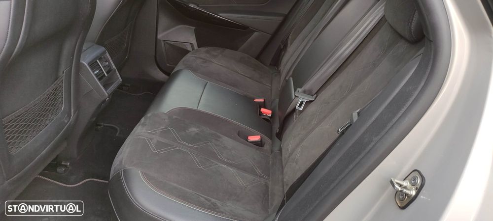 DS DS7 E-Tense Performance Line EAT8 - 6