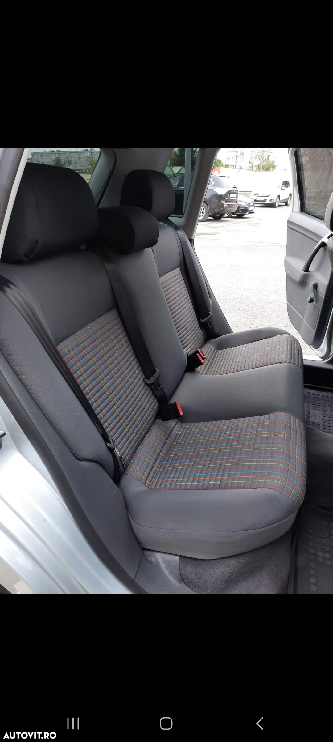Volkswagen Polo 1.2 Attractive - 16