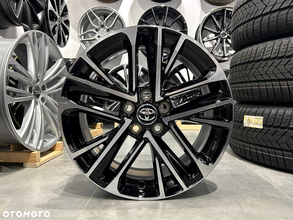 Oryginalne felgi 18 5x114.3 ET50 60.1 Toyota Camry PW457/33002