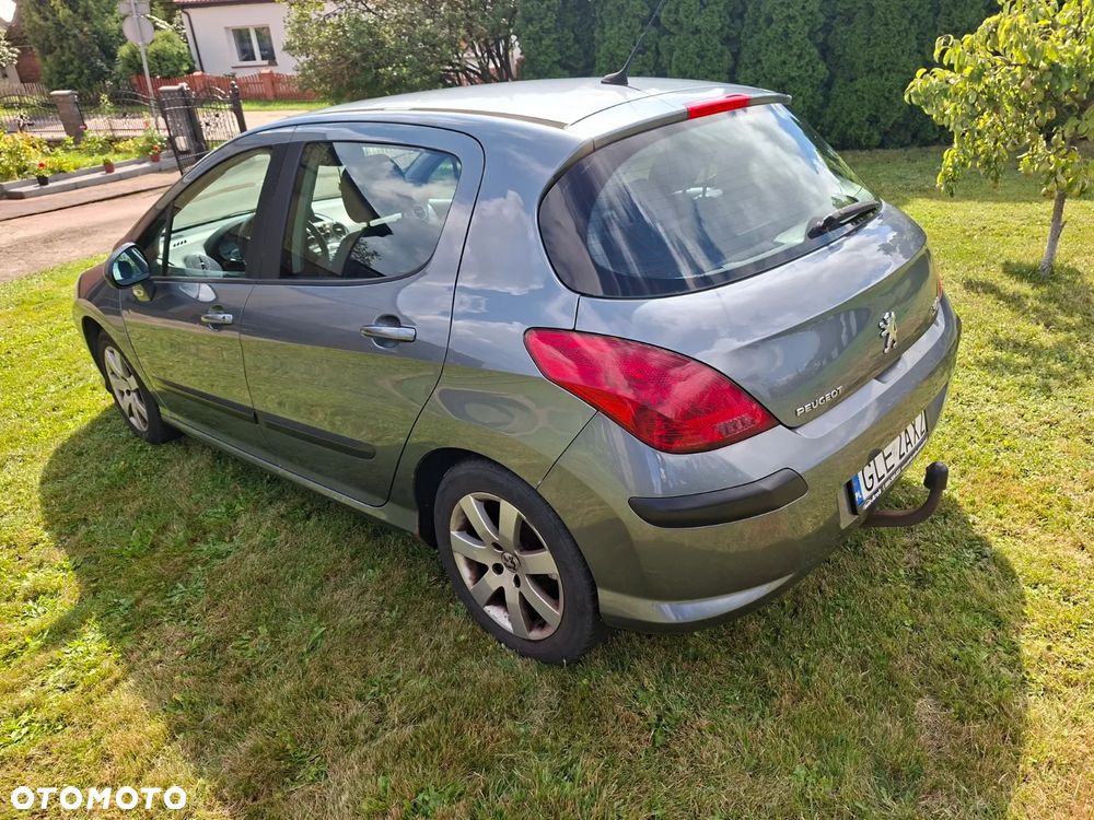 Peugeot 308 1.6 HDi Premium - 18
