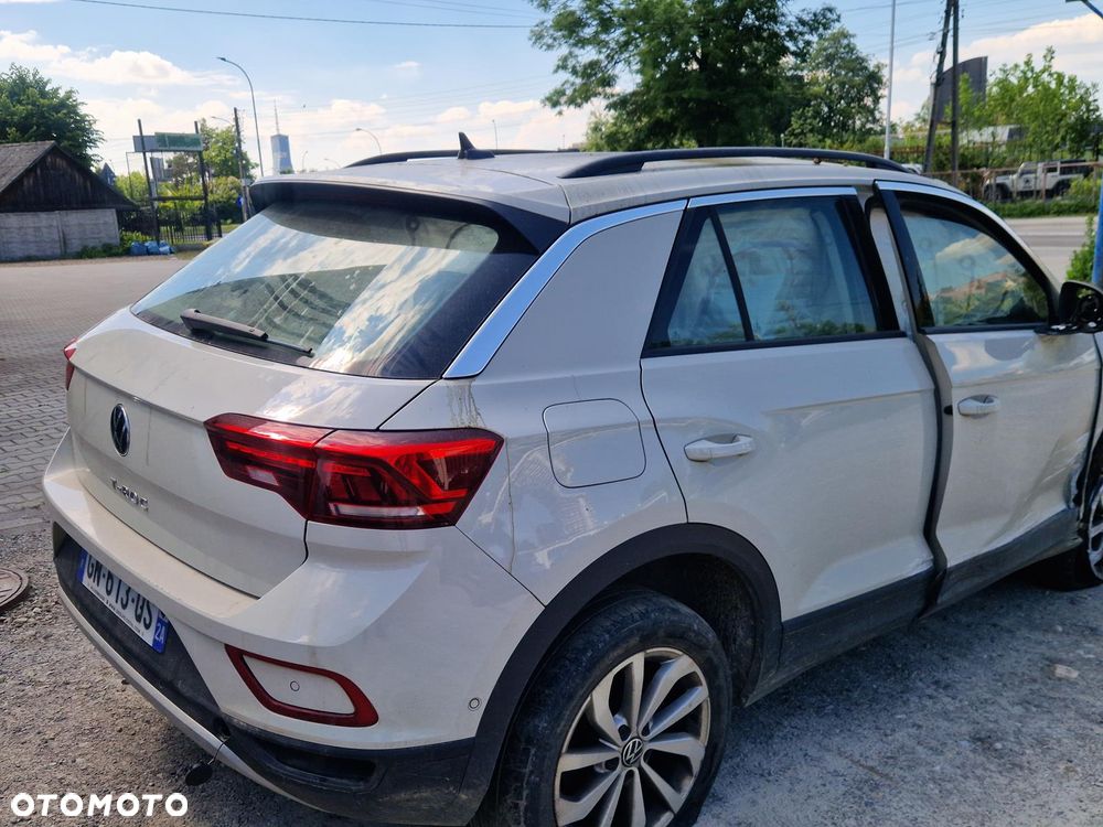 Volkswagen T-Roc 1.0 TSI OPF ACTIVE - 11