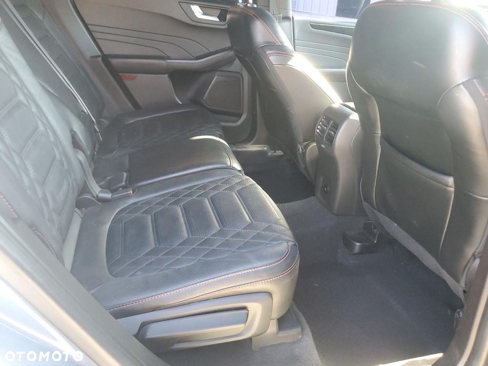 Ford Escape 2.0 EcoBoost AWD Titanium - 7