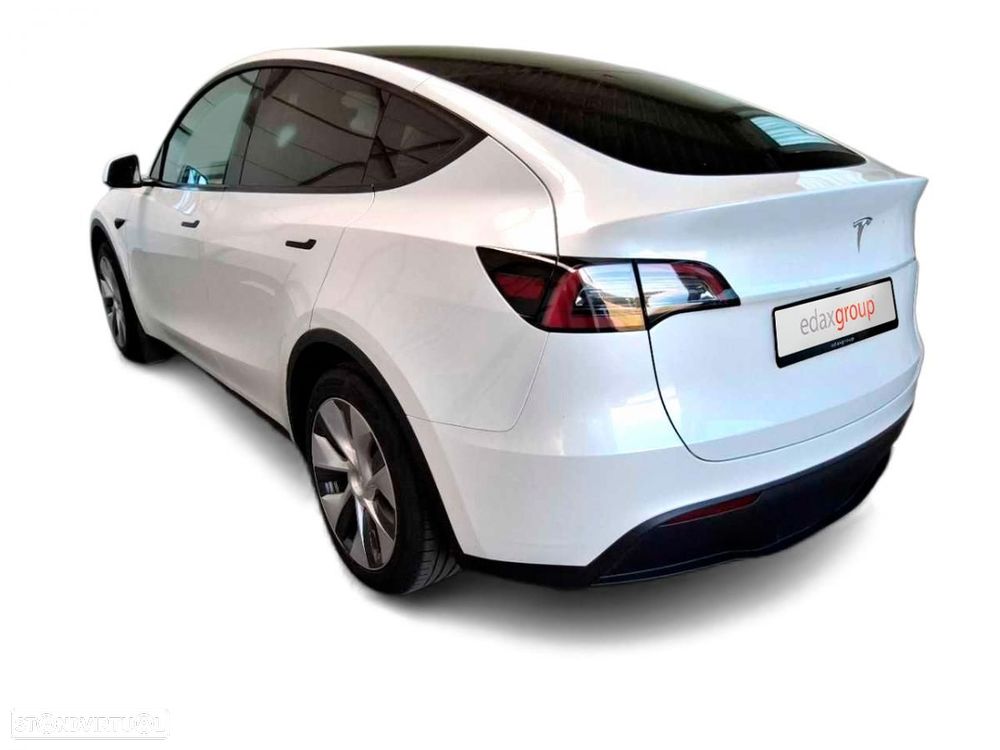 Tesla Model Y RWD - 2