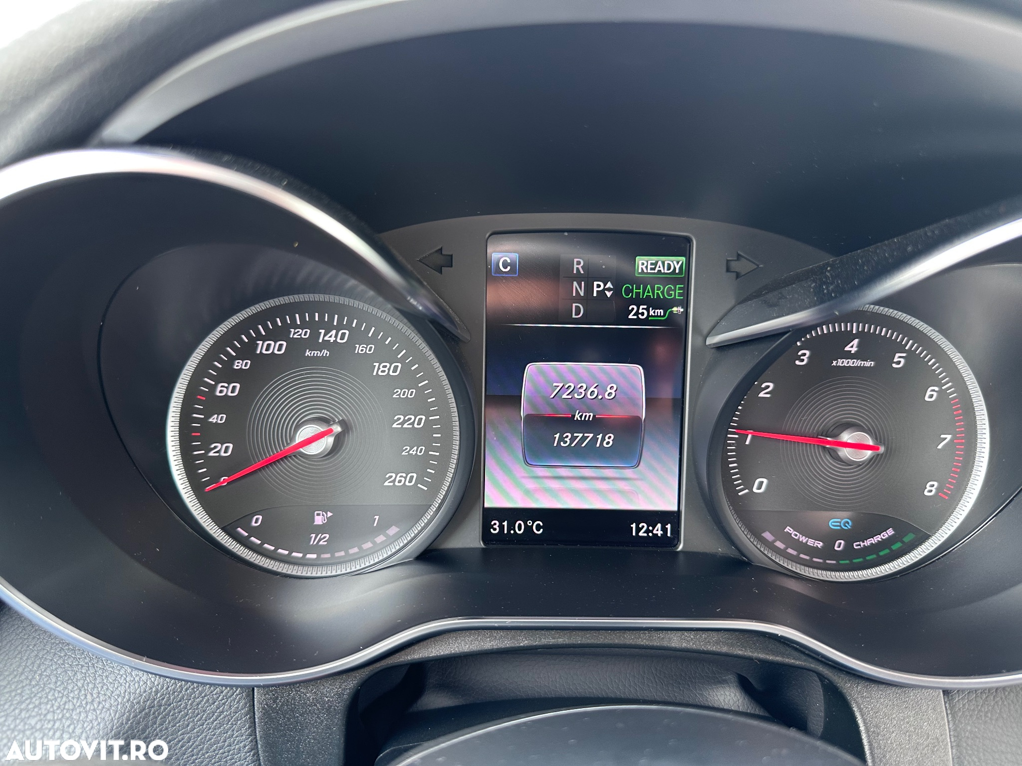Mercedes-Benz GLC 350 e 4MATIC - 12
