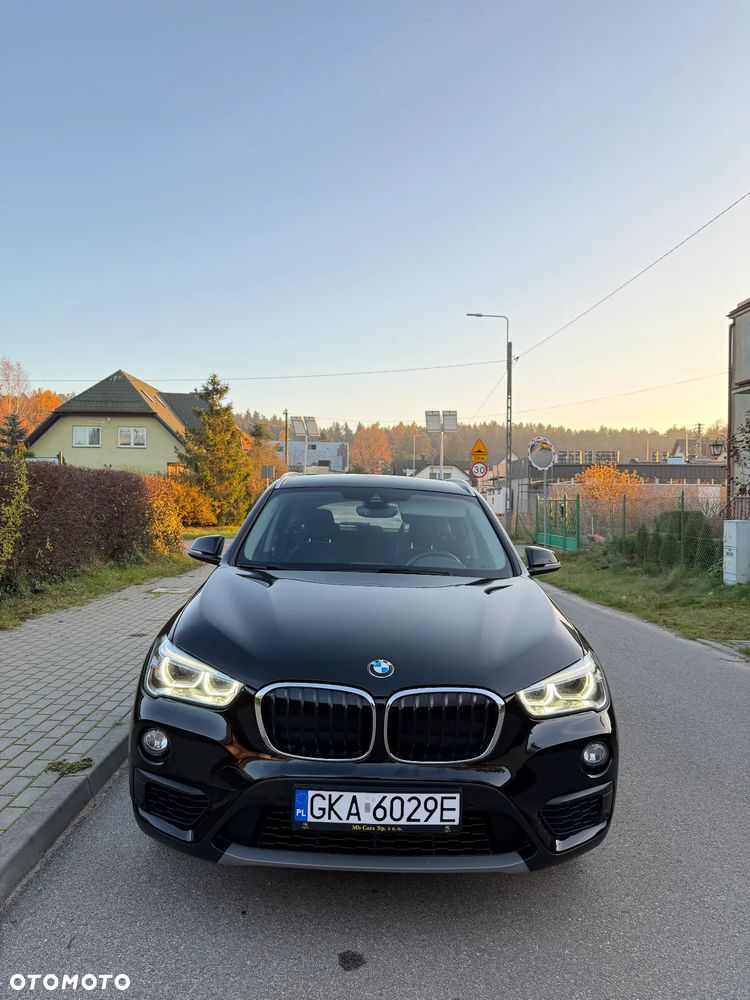 BMW X1 xDrive18d xLine - 4