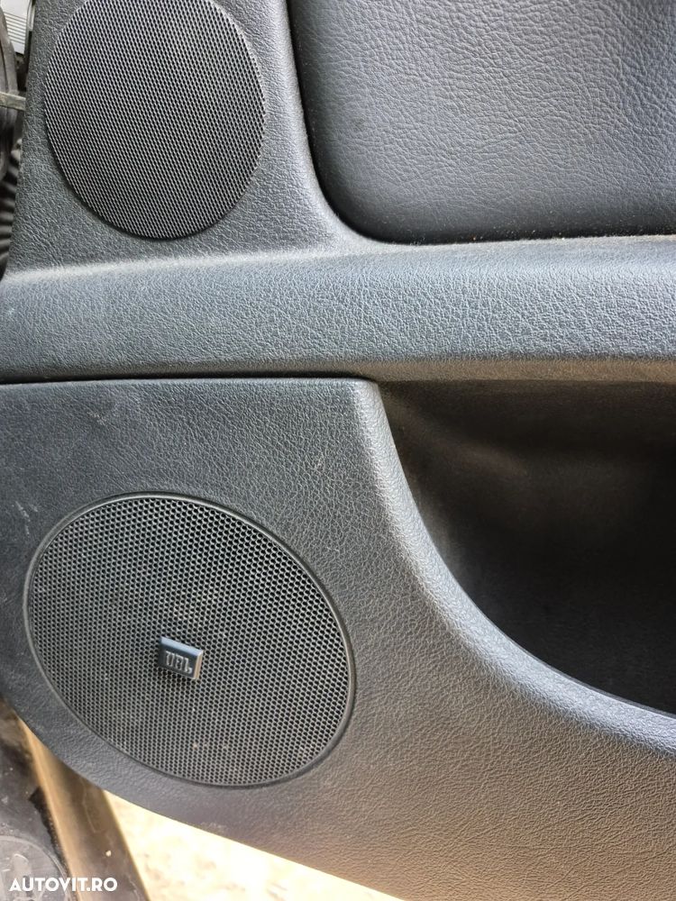 Peugeot 407 HDi 135 Automatik JBL - 21