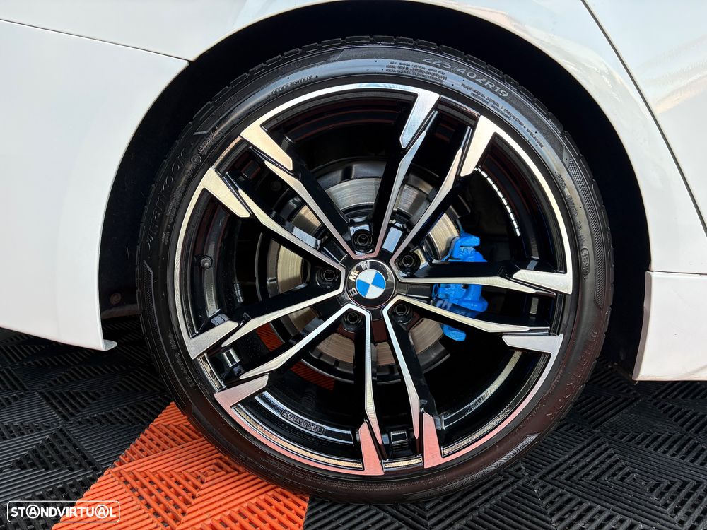 BMW 320 d Pack M Auto - 26