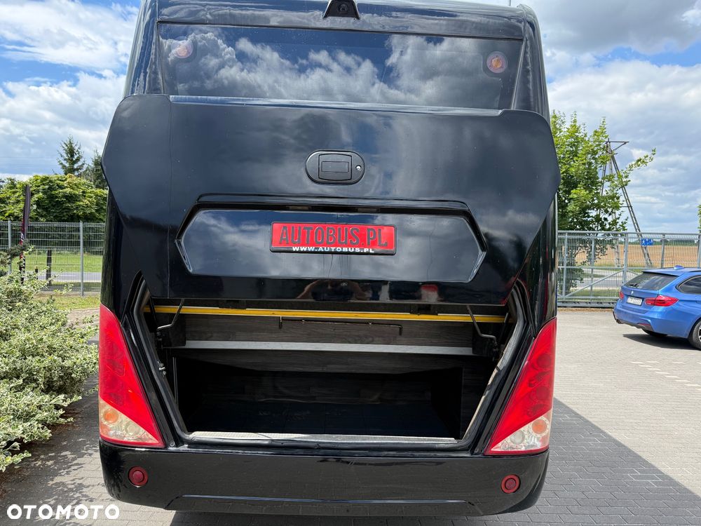 Iveco 70C - 8
