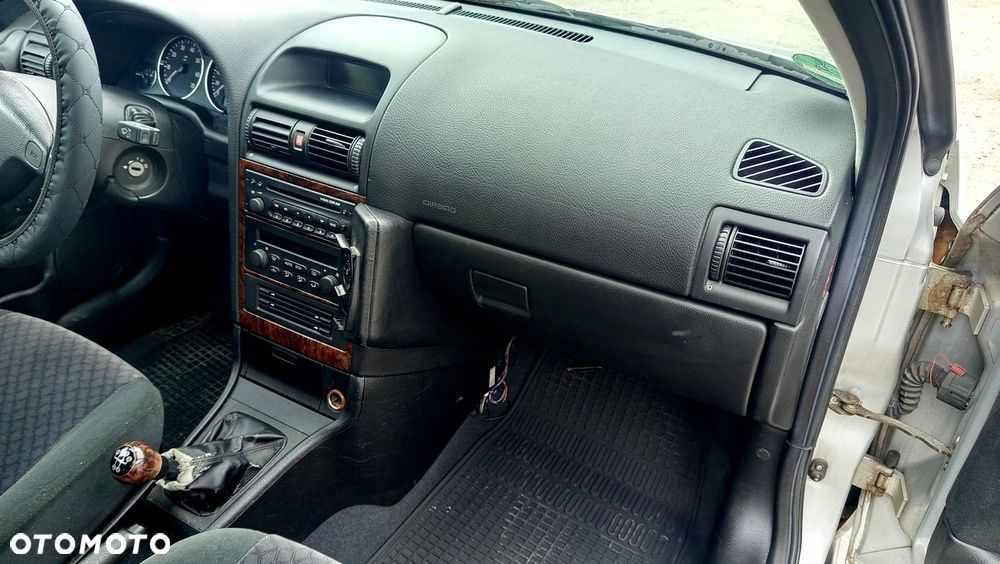 Opel Astra - 22
