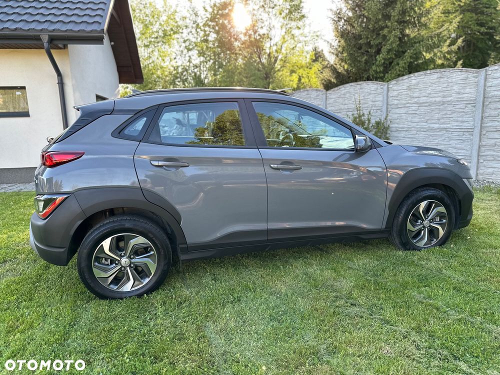 Hyundai Kona - 4