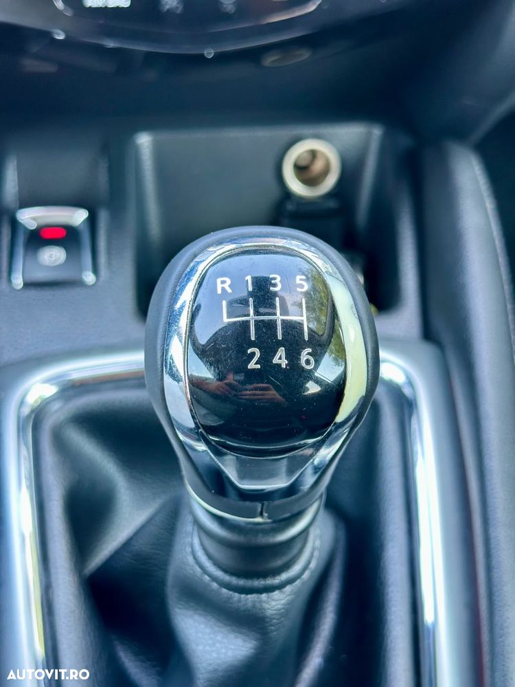 Nissan Qashqai - 22