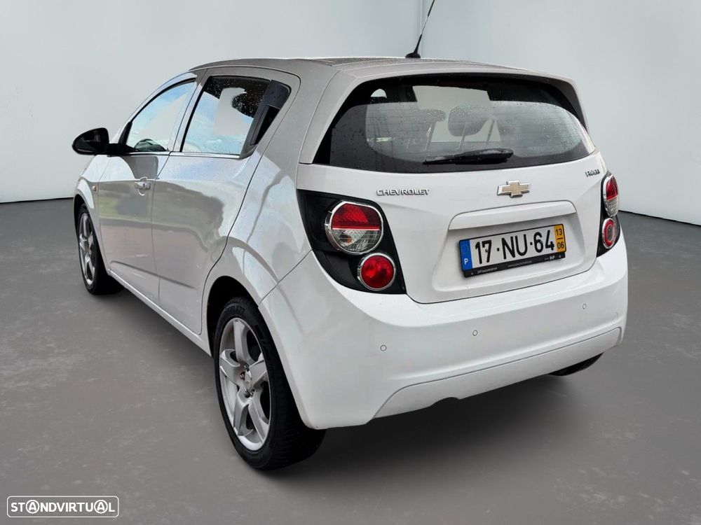 Chevrolet Aveo 1.3 VCDi LTZ - 6