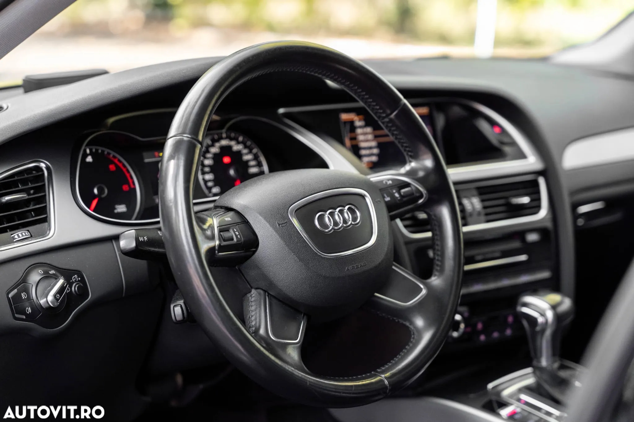 Audi A4 Avant 2.0 TDI Multitronic - 10
