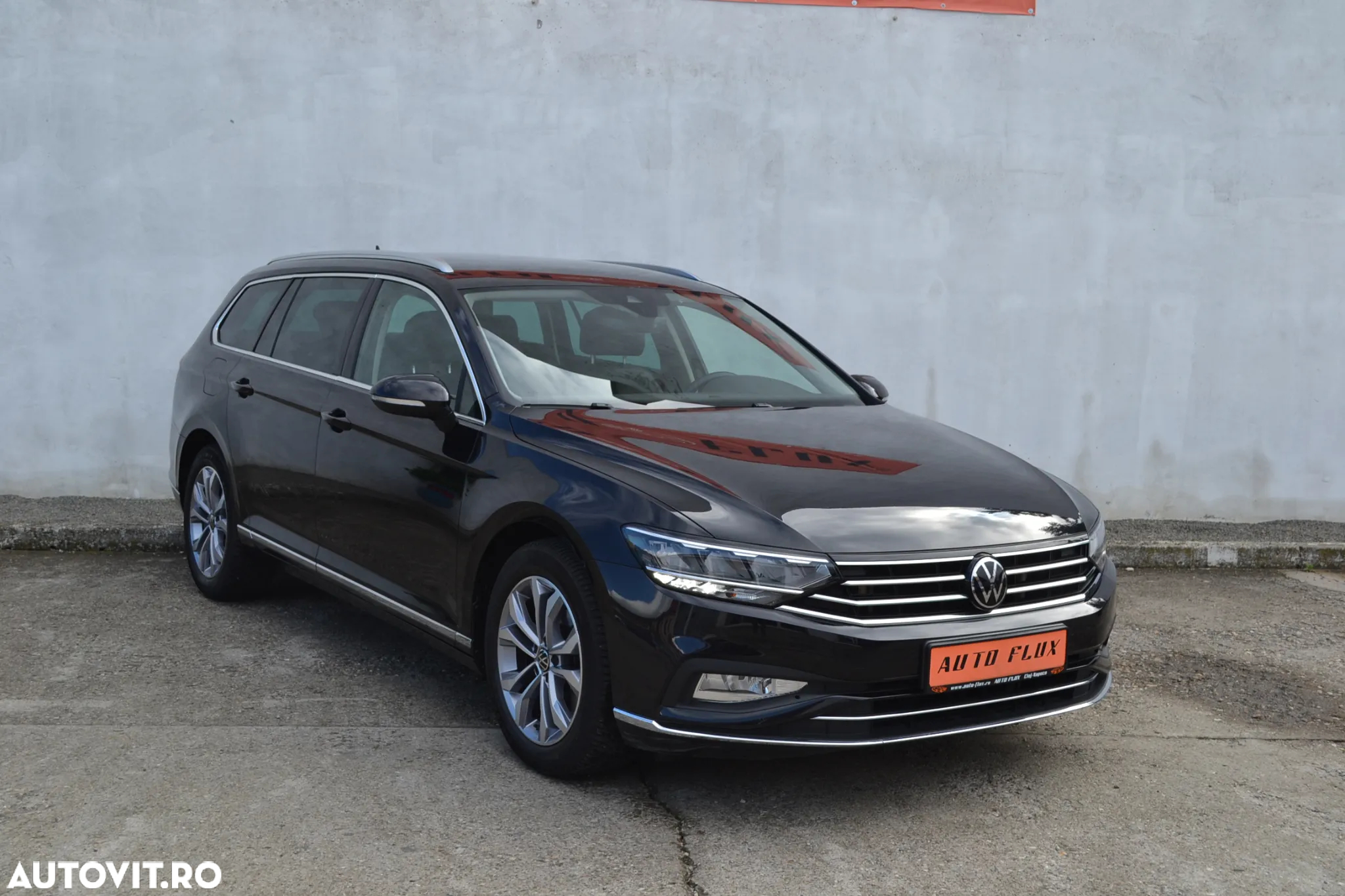 Volkswagen Passat Variant 2.0 TDI DSG Highline - 3