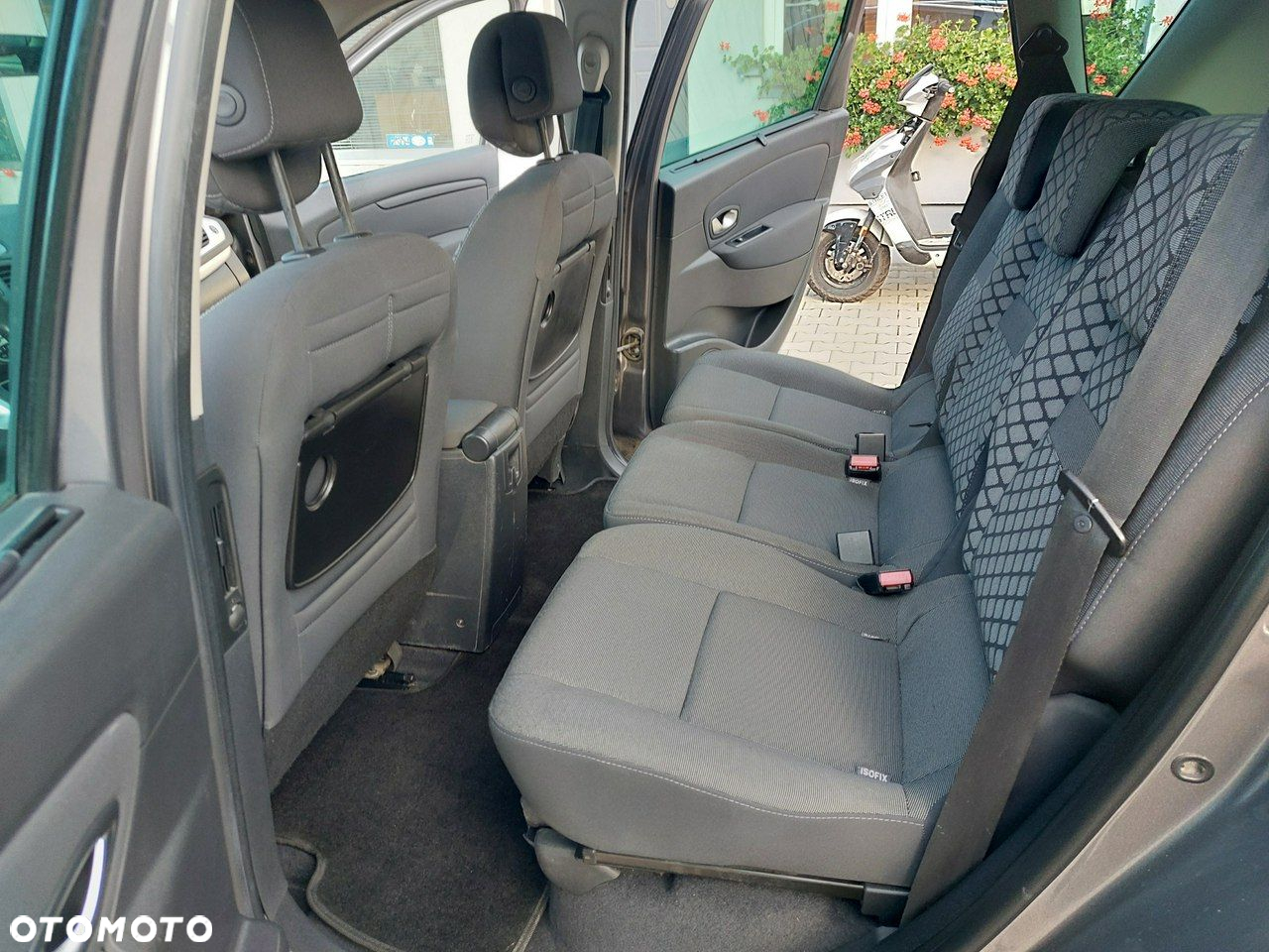 Renault Scenic - 13
