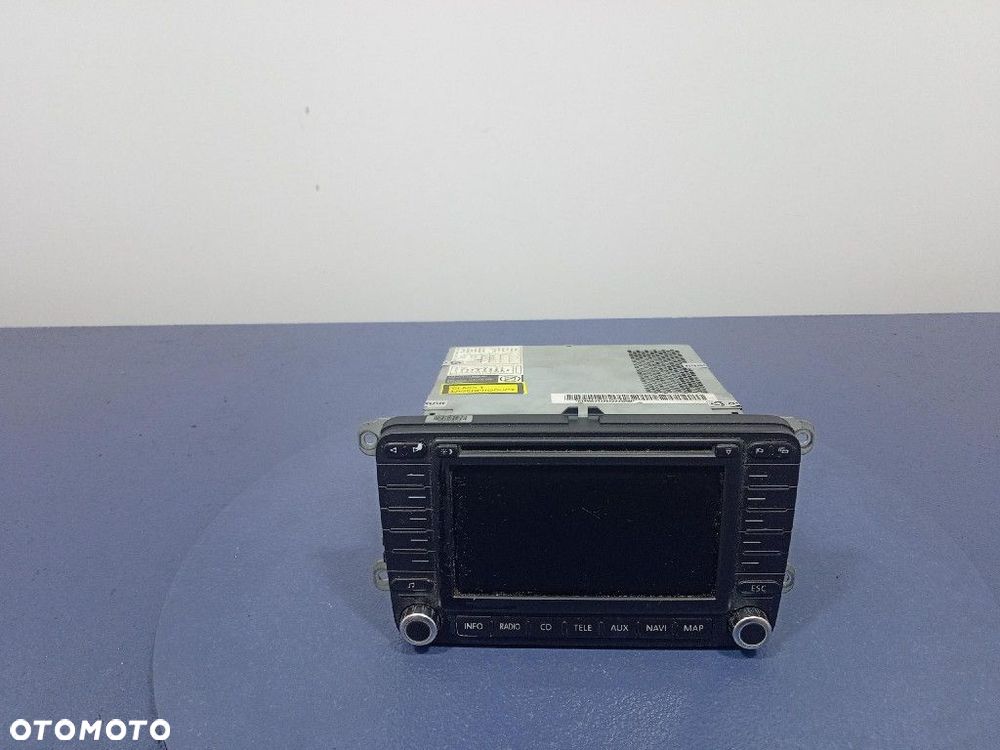 VW PASSAT B6 GOLF V RADIO NAWIGACJA OEM BNO881 1T0035194D - 1