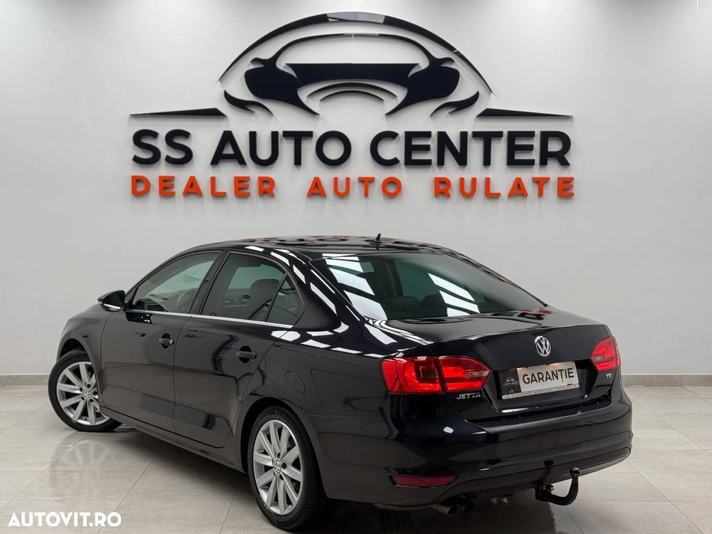 Volkswagen Jetta 1.4 TSI Highline - 4
