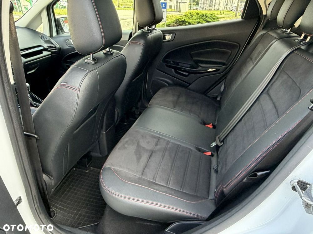 Ford EcoSport 1.0 EcoBoost ST-LINE - 32