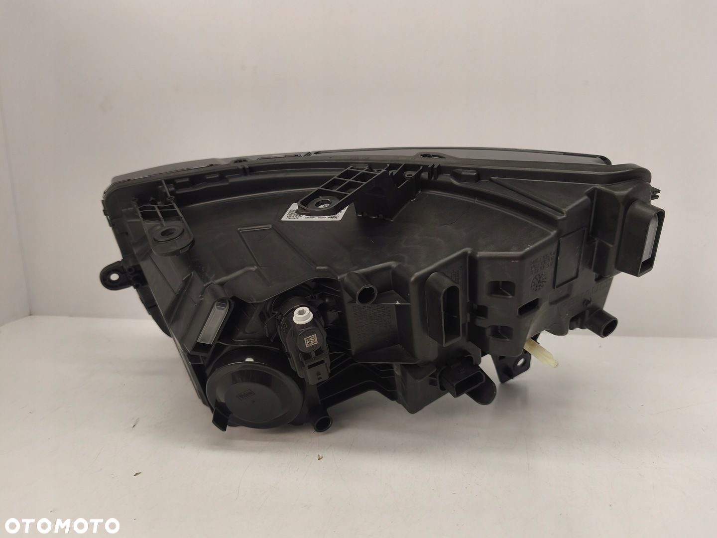 LAMPA PRAWA FULL LED DACIA DUSTER III 260107725R - 9
