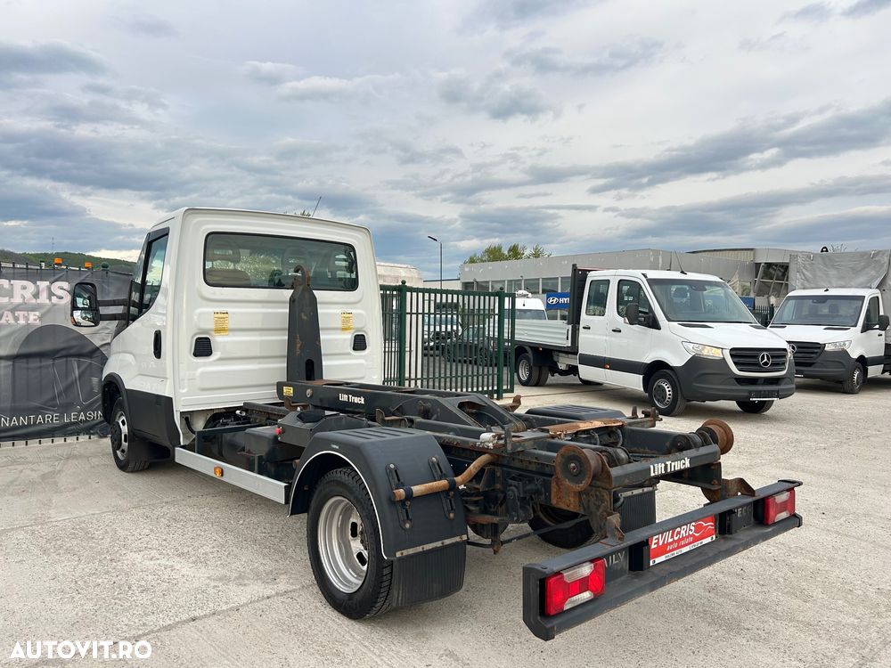 Iveco LIFT DE CONTAINER CU CARLIG 3.0 D - 11