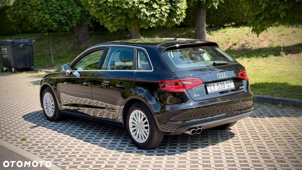 Audi A3 Sportback - 3