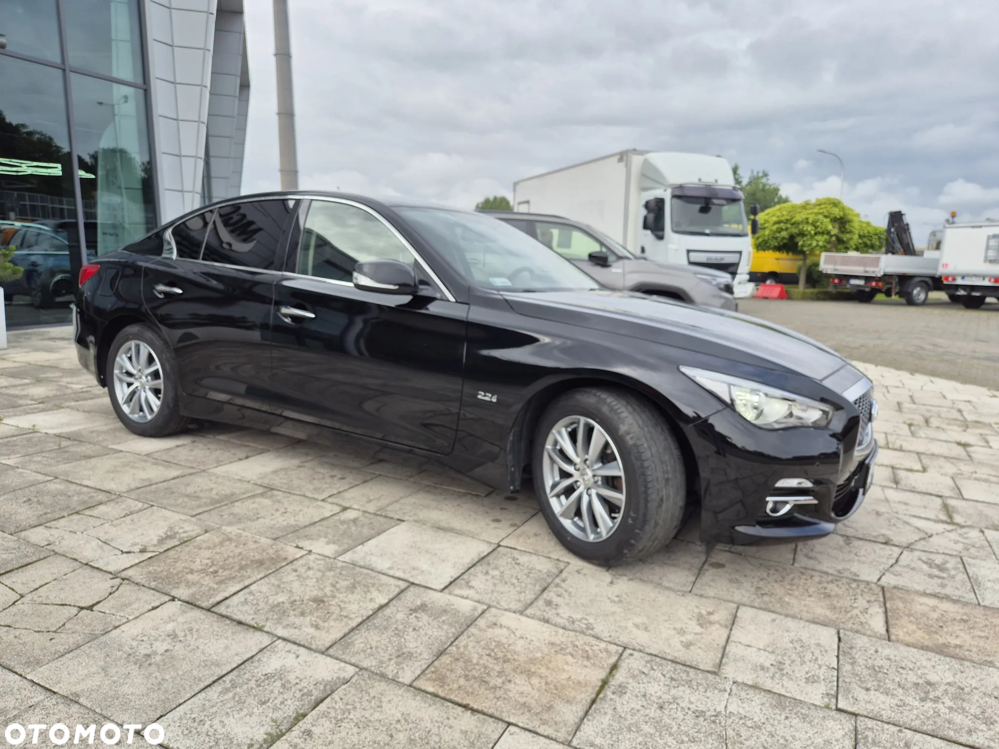 Infiniti Q50 2.2d Premium - 6