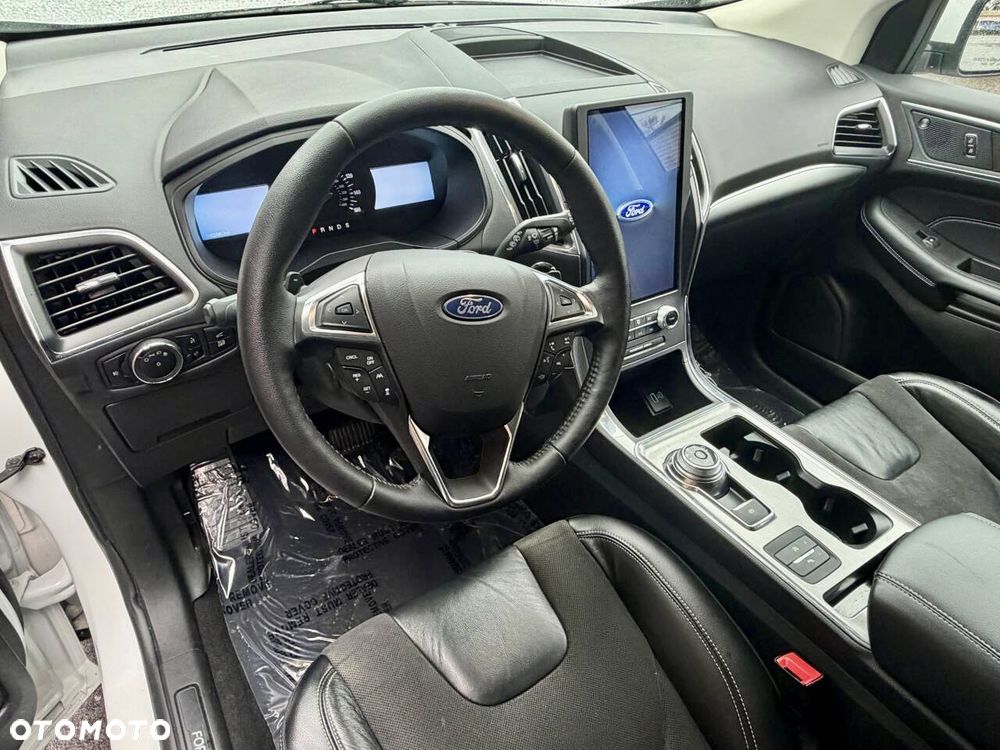 Ford Edge - 19