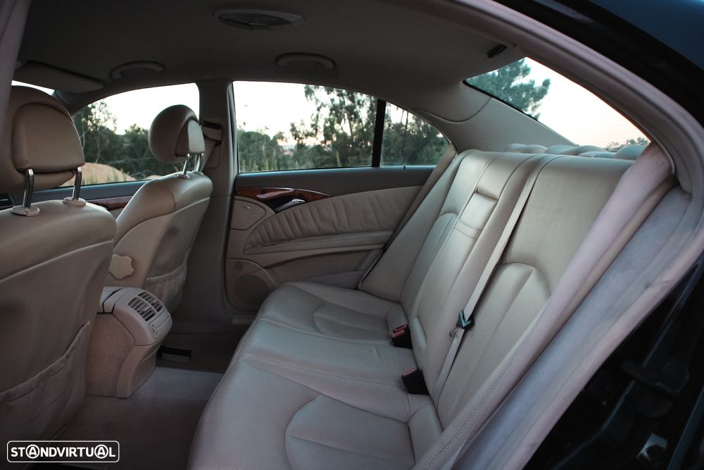 Mercedes-Benz E 220 - 8