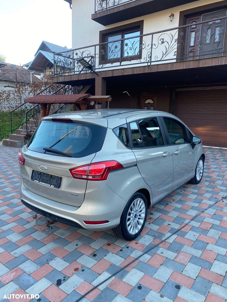 Ford B-Max 1.0 EcoBoost Titanium - 4