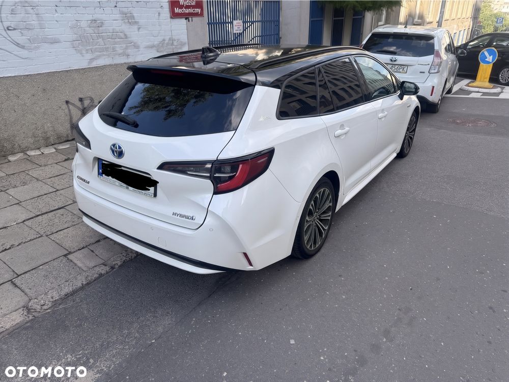 Toyota Corolla 1.8 Hybrid Selection - 3
