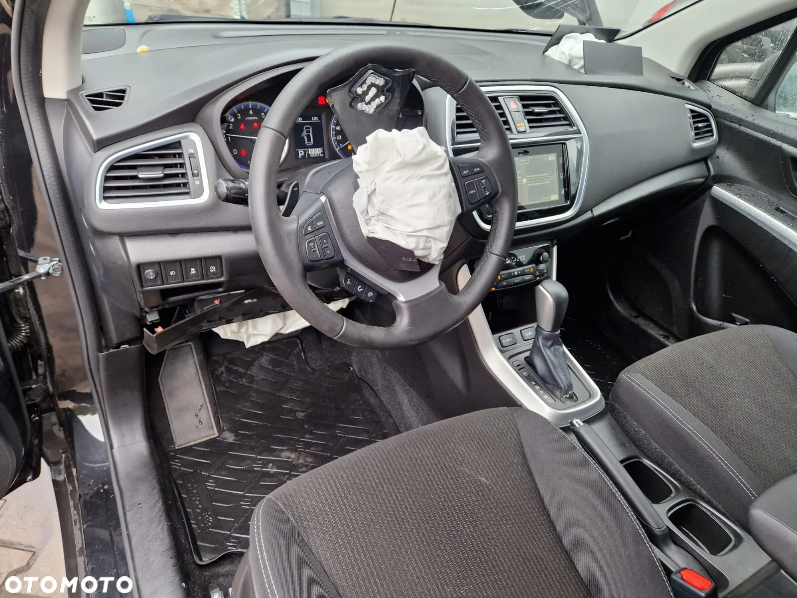Suzuki SX4 S-Cross 1.0 T Premium - 13