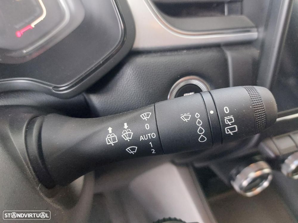 Renault Captur 1.0 TCe Intens - 19