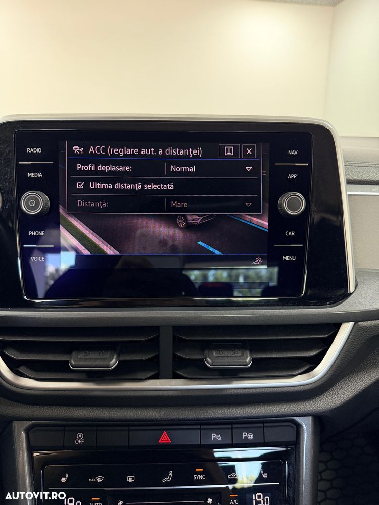 Volkswagen T-Roc 1.5 TSI DSG Style - 12