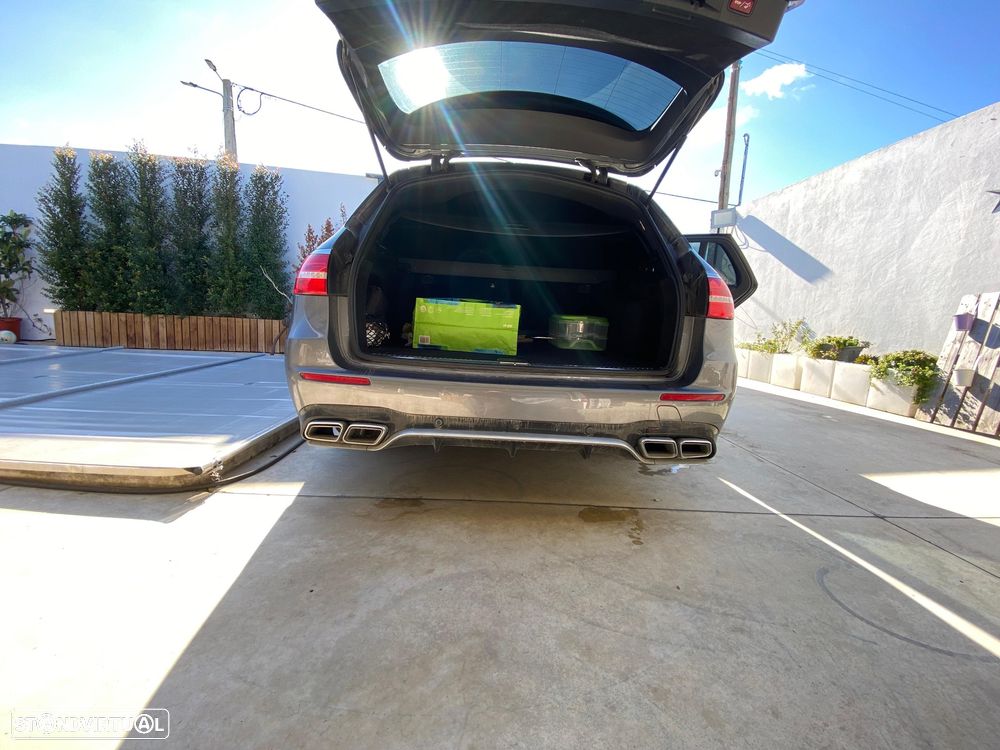 Mercedes-Benz E 220 d 4Matic 9G-TRONIC AMG Line - 13