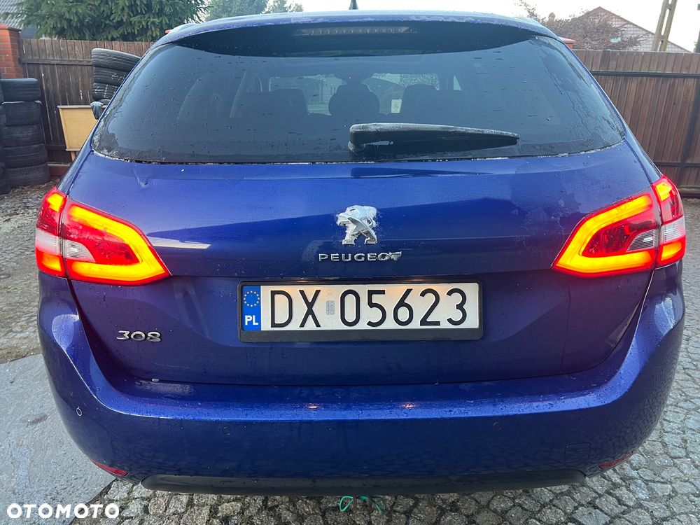 Peugeot 308 BlueHDi 130 EAT6 Stop & Start Active - 4