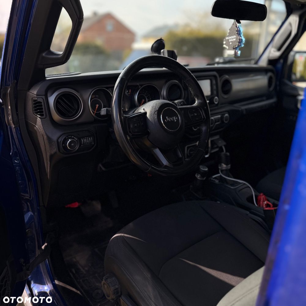 Jeep Wrangler Unlimited GME 2.0 Turbo Freedom - 4