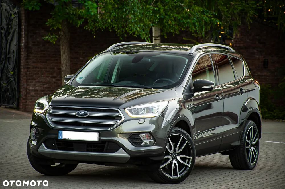 Ford Kuga 1.5 EcoBoost AWD Titanium ASS - 2