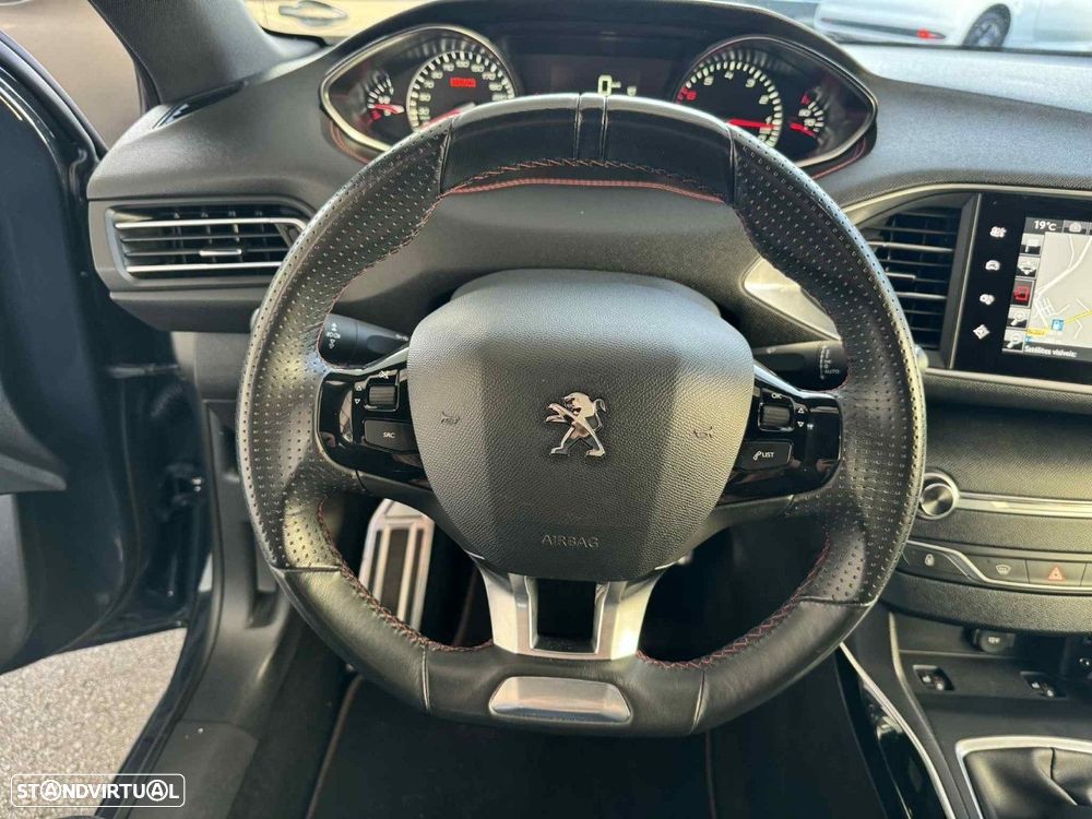 Peugeot 308 1.2 PureTech GT Line - 11