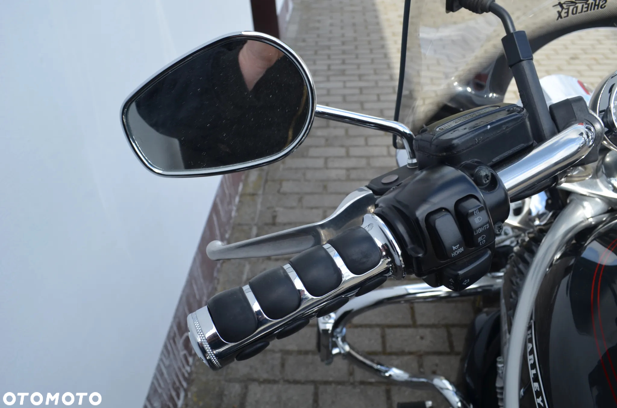 Harley-Davidson V-Rod Street Rod - 24